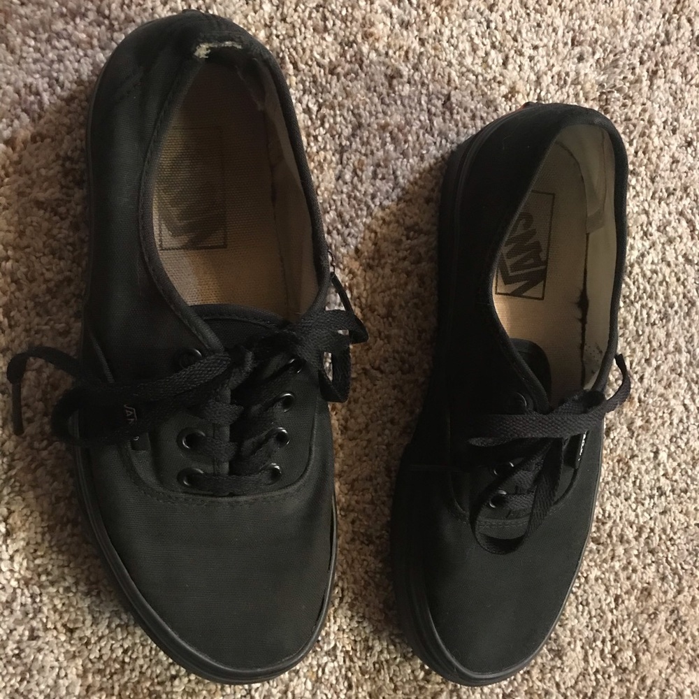 VANS- Authentic Core Classics